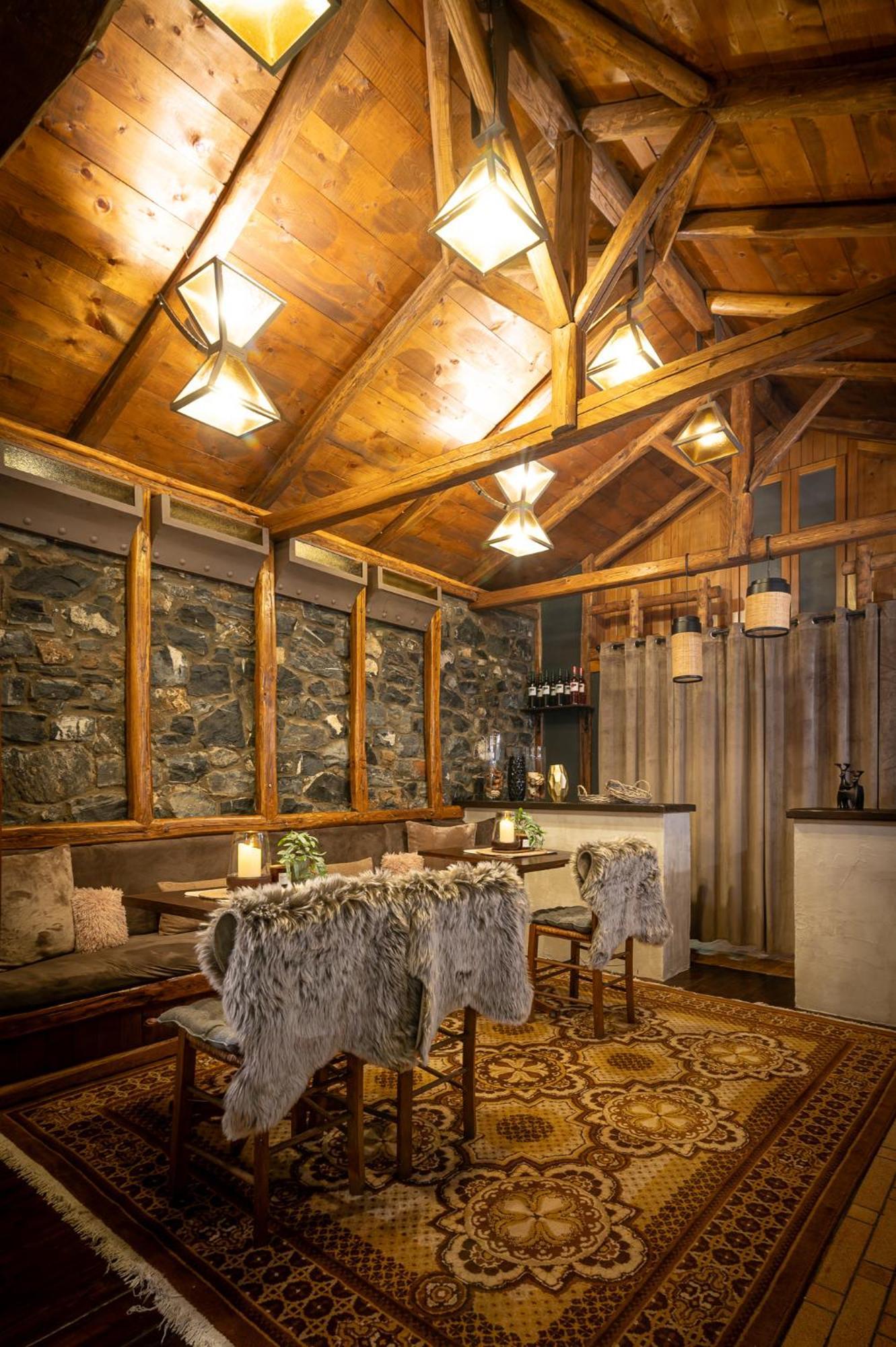 4 Seasons Premium Chalet Agios Athanasios  Dış mekan fotoğraf